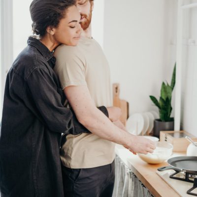 Keeping the Romance Alive When You Travel a Lot for Work